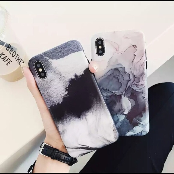 Cases for iPhone XR and XS - Picture 2 of 3